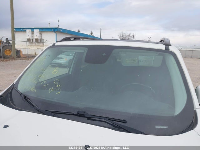 Jeep Renegade 2016 ZACCJBBT6GPC79472 Image 18