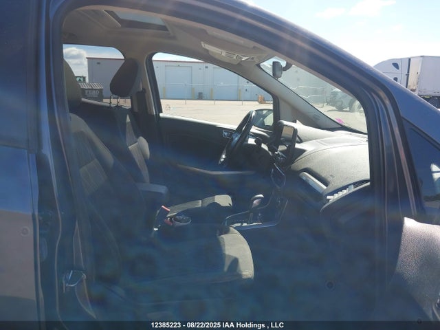 MAJ3P1TE6JC163036 Ford 2018