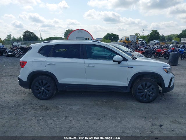 3VVSX7B28RM092658 Volkswagen tsi