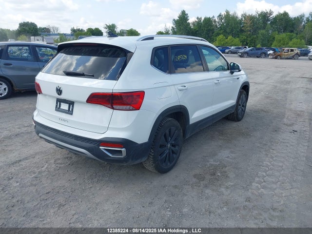3VVSX7B28RM092658 Volkswagen tsi