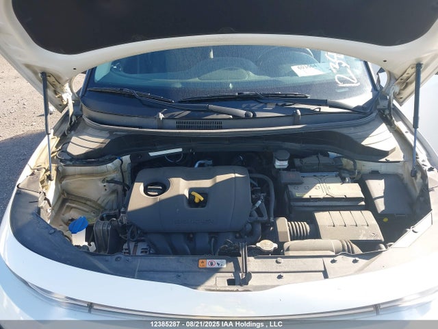 KIA mpi nu 2022 KNDJ33AU8N7177800 Image 10