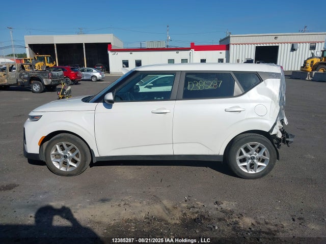KIA mpi nu 2022 KNDJ33AU8N7177800 Image 15