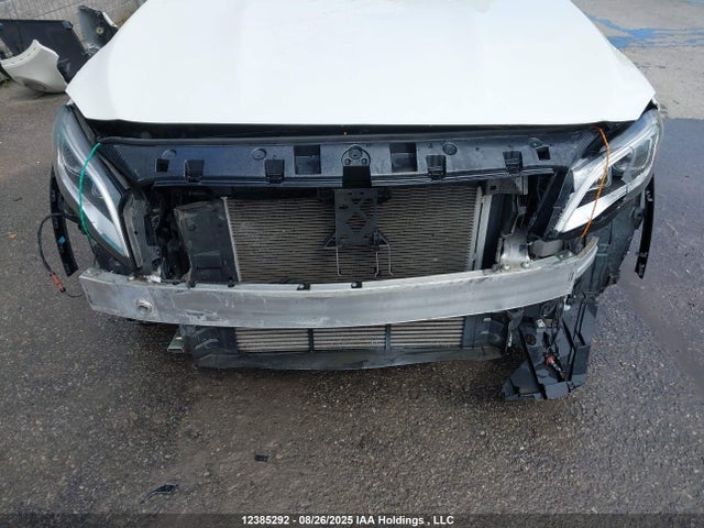 WDCTG4GB6JJ469560 Mercedes-Benz 270