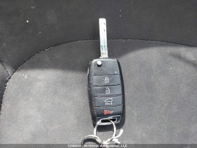 KIA g 2018 KNDJN2A23J7512376 Image 11