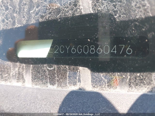 JM3KE2CY6G0860476 Mazda py
