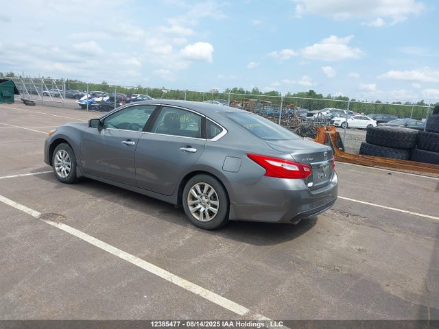 Nissan Altima 2016 1N4AL3AP8GN359138 Image 3