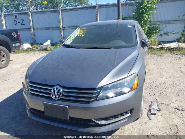 1VWAH7A34EC014341 Volkswagen 2014