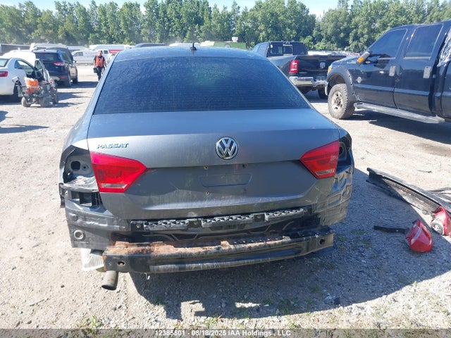 1VWAH7A34EC014341 Volkswagen 2014