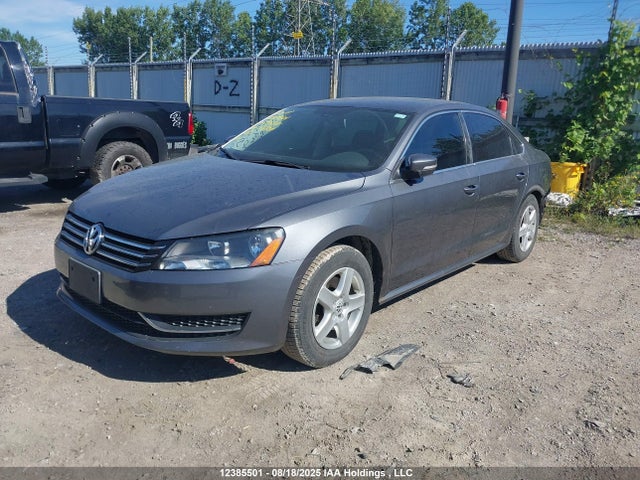 1VWAH7A34EC014341 Volkswagen 2014