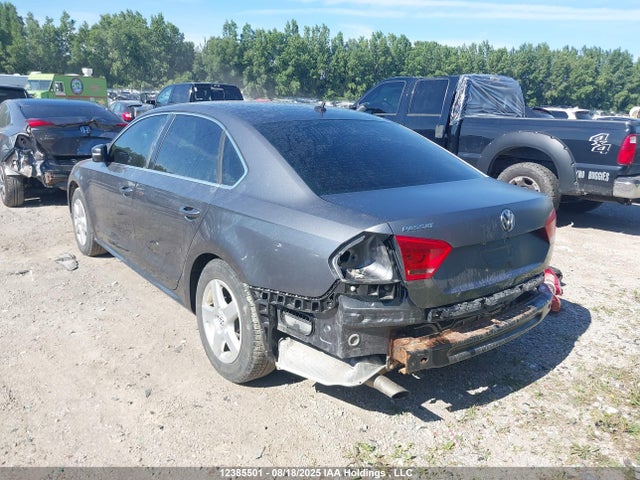 1VWAH7A34EC014341 Volkswagen 2014