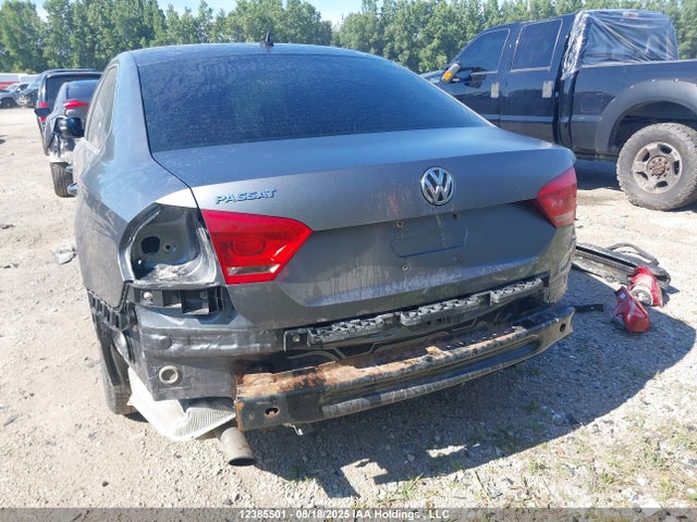 1VWAH7A34EC014341 Volkswagen 2014