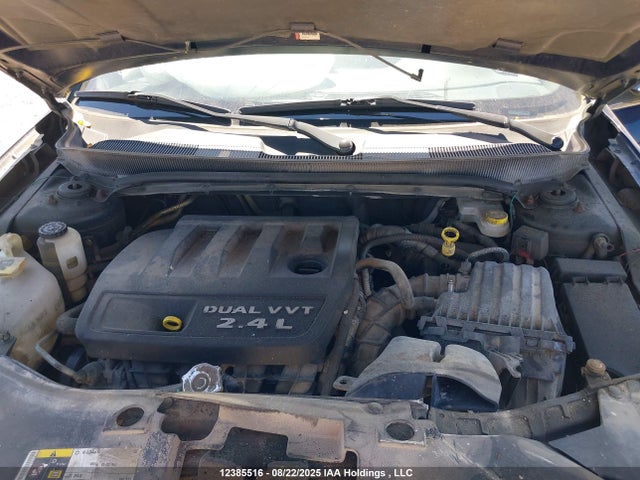 1C3CCBAB9EN115422 Chrysler 200