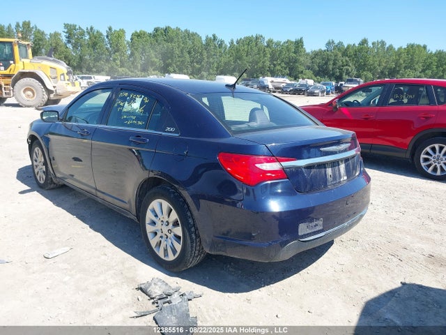 1C3CCBAB9EN115422 Chrysler 200