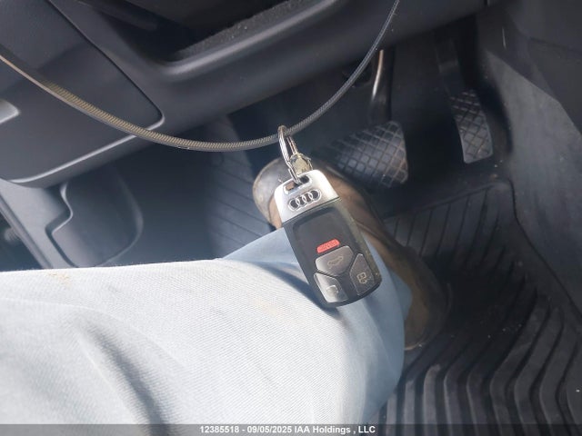 WAUCNAF48HN026517 Audi A4