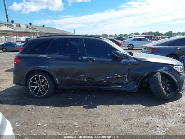W1N0G6EB4MF961723 Mercedes-Benz m276