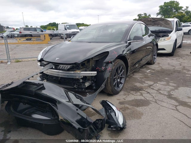 5YJ3E1EAXKF329329 Tesla MODEL 3