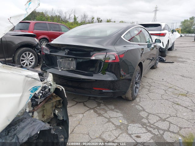 5YJ3E1EAXKF329329 Tesla MODEL 3