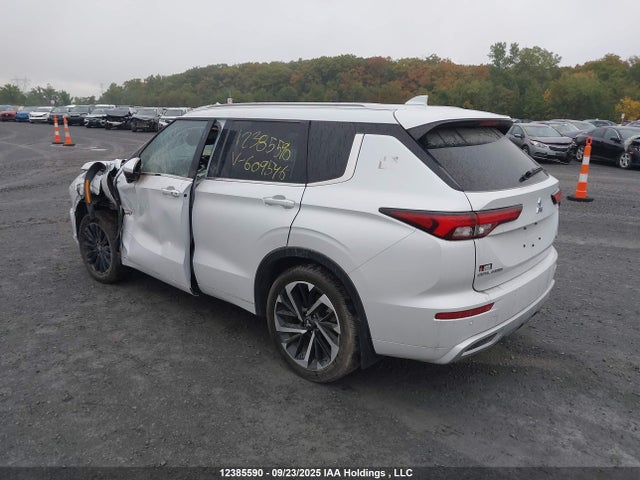 Mitsubishi Outlander 2022 JA4J4VA89NZ609546 Image 3