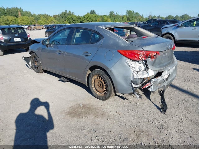 JM1BM1U73F1266111 Mazda pe