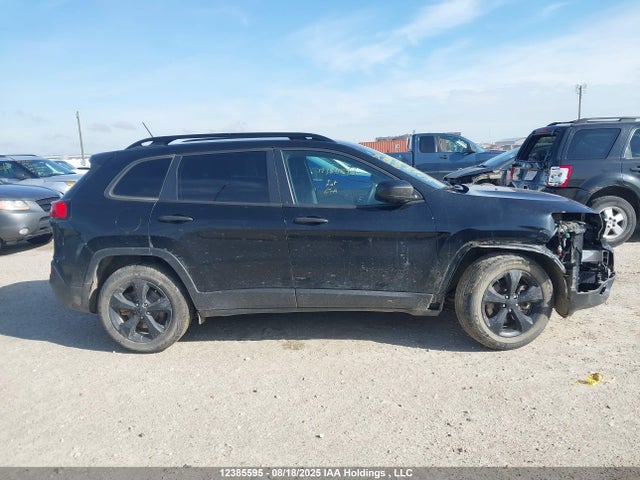 1C4PJMAB8HW562370 Jeep 2017