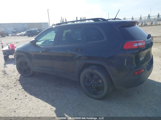 1C4PJMAB8HW562370 Jeep 2017