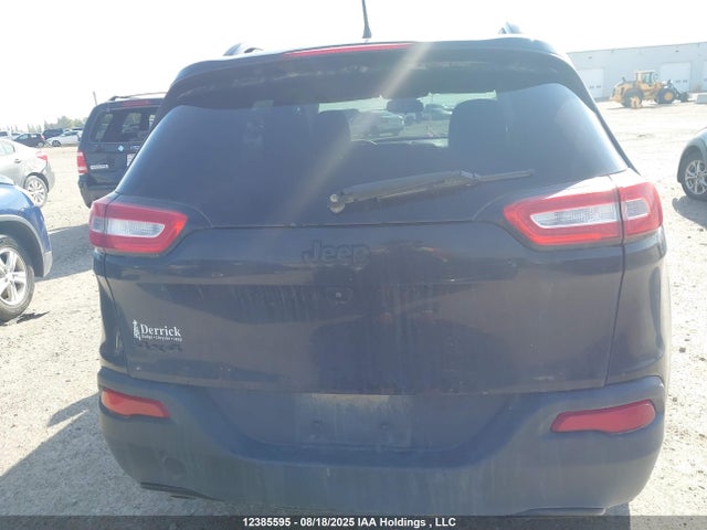 1C4PJMAB8HW562370 Jeep 2017