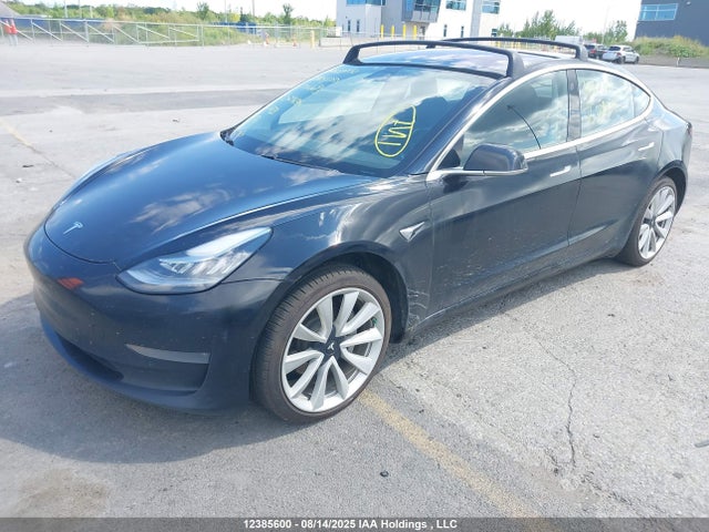 5YJ3E1EA7JF029696 Tesla MODEL 3