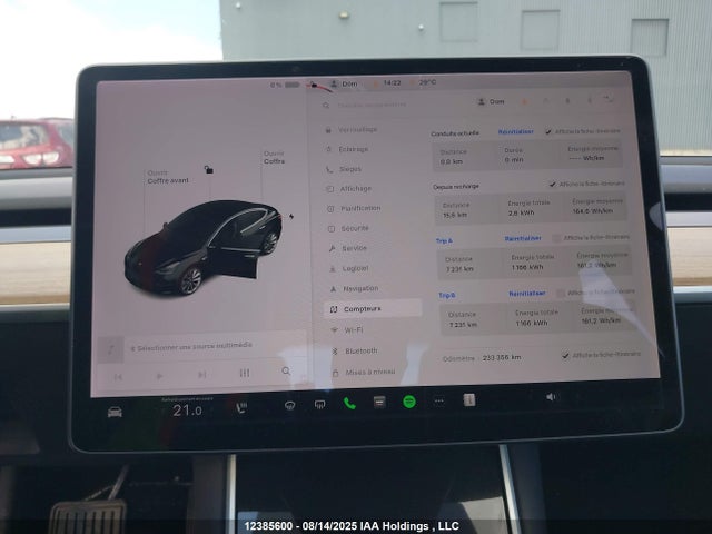 5YJ3E1EA7JF029696 Tesla MODEL 3