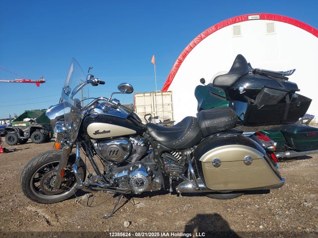 INDIAN MOTORCYCLE CO. V-twin 2022 56KTHAAAXN3410212 Image 13