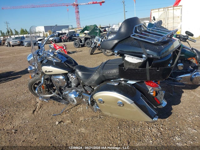 INDIAN MOTORCYCLE CO. V-twin 2022 56KTHAAAXN3410212 Image 3