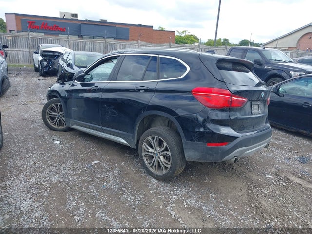 WBXHT3C30J5F92012 BMW X1