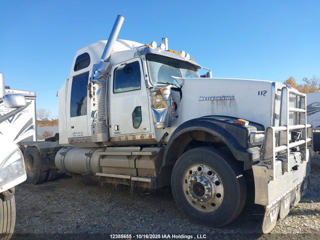 5KJJAED1XEPFW7628 Western Star/auto Car diesel dd16