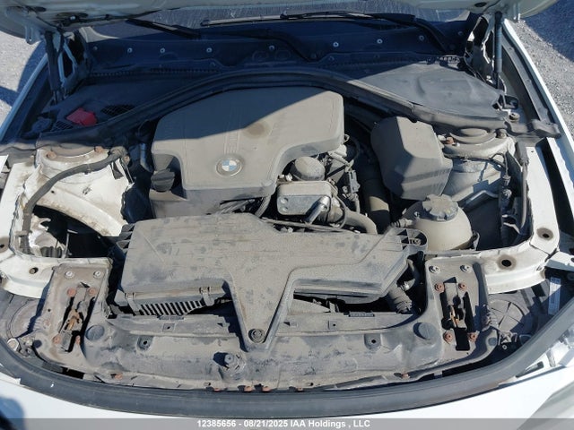 BMW 320i 2014 WBA3C3G55ENS69562 Image 10