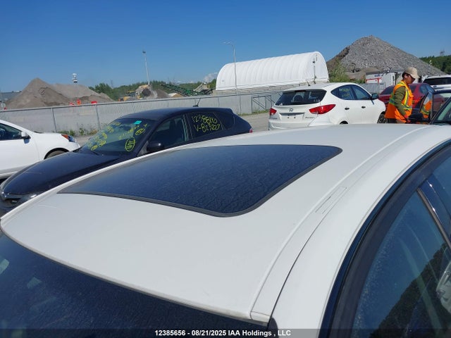 BMW 320i 2014 WBA3C3G55ENS69562 Image 18