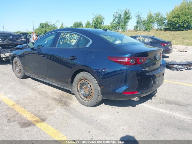 3MZBPADM4LM137075 Mazda MAZDA3