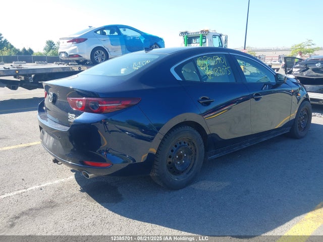 3MZBPADM4LM137075 Mazda MAZDA3