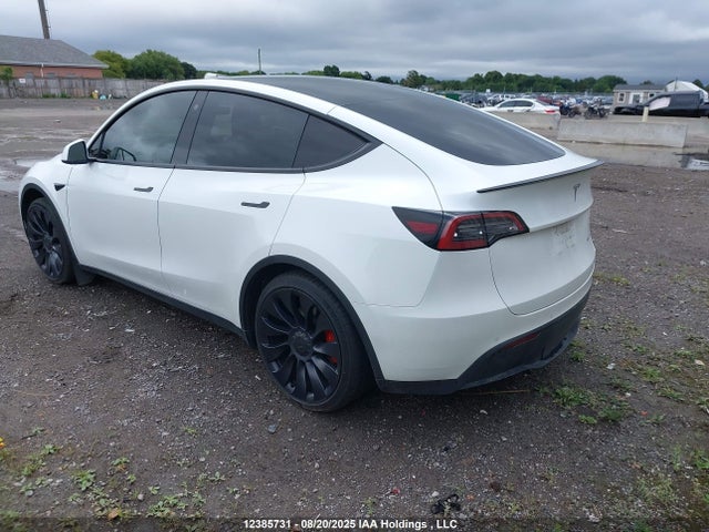 7SAYGDEF4NF466402 Tesla Model Y