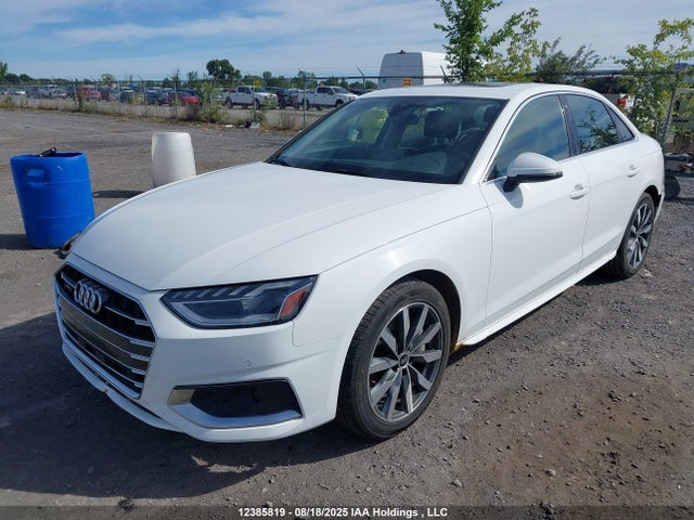 Audi 40 tfsi 2023 WAUAAAF40PN019921 Image 2