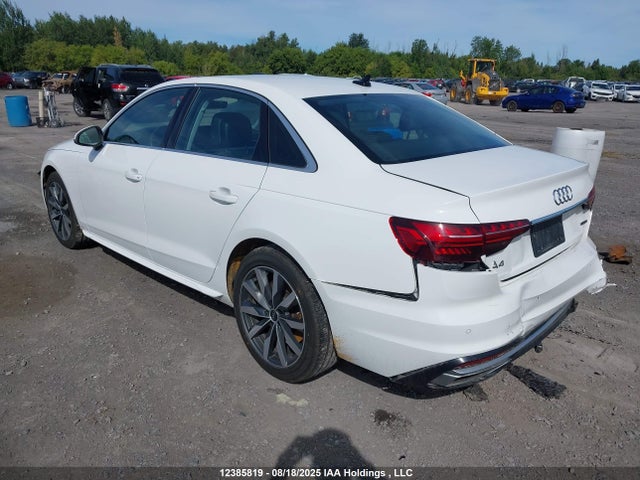 Audi 40 tfsi 2023 WAUAAAF40PN019921 Image 3