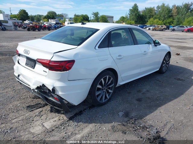 Audi 40 tfsi 2023 WAUAAAF40PN019921 Image 4