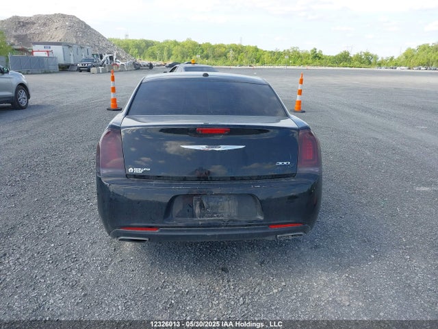 2C3CCABG4GH260447 Chrysler 300