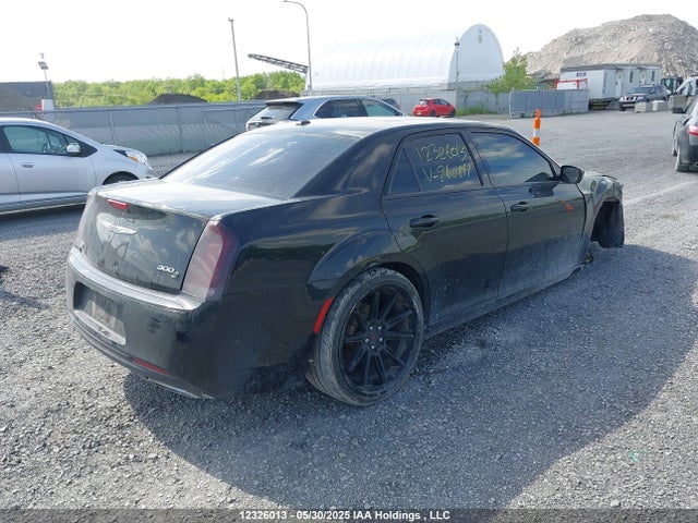 2C3CCABG4GH260447 Chrysler 300