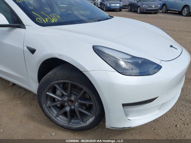 5YJ3E1EA9PF401385 Tesla MODEL 3