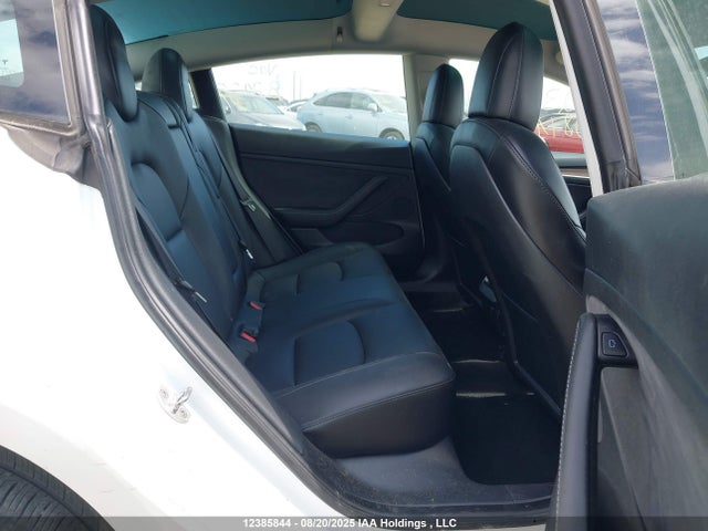 5YJ3E1EA9PF401385 Tesla MODEL 3