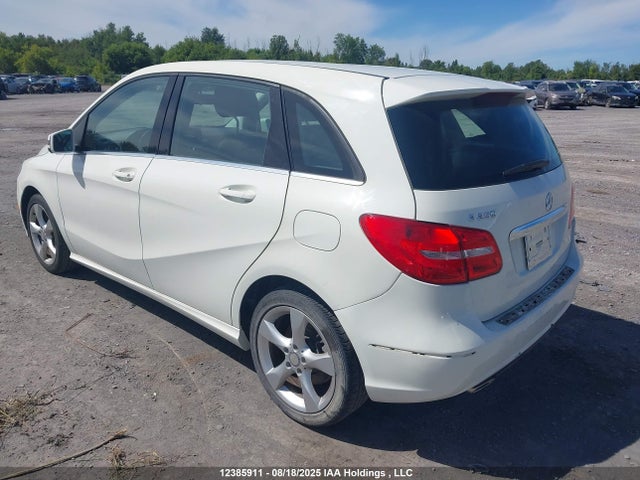 WDDMH4EB1EJ282460 Mercedes-Benz B-Class