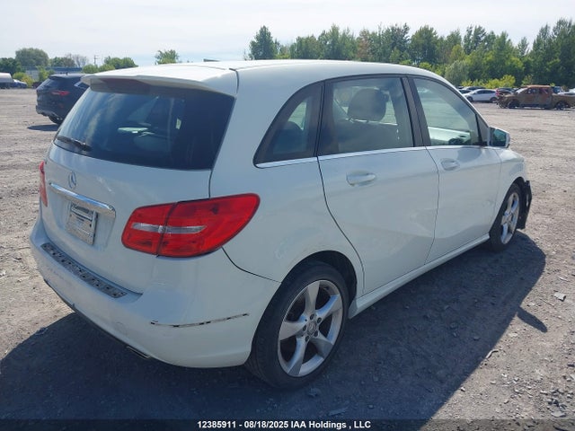 WDDMH4EB1EJ282460 Mercedes-Benz B-Class