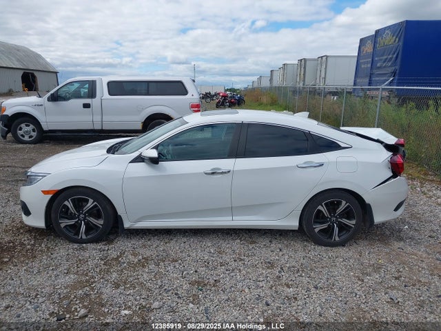 2HGFC1F9XJH102577 Honda l15b7