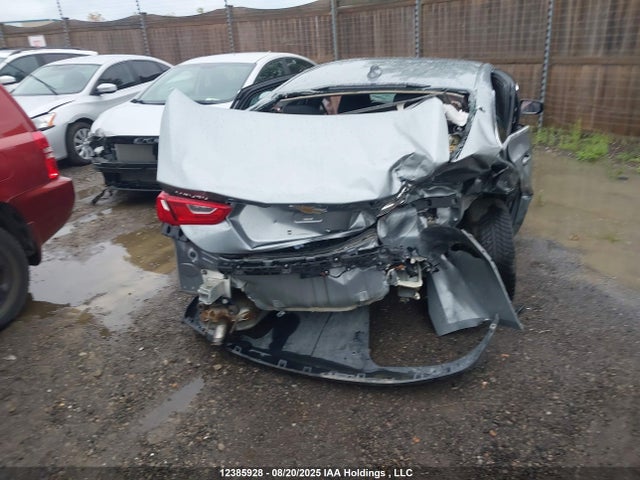 1G1ZD5ST2PF252493 Chevrolet lfv