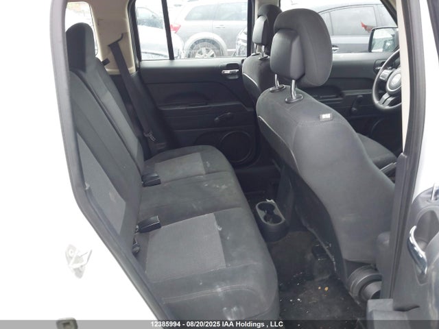 Jeep Patriot 2016 1C4NJPAA2GD537698 Image 8