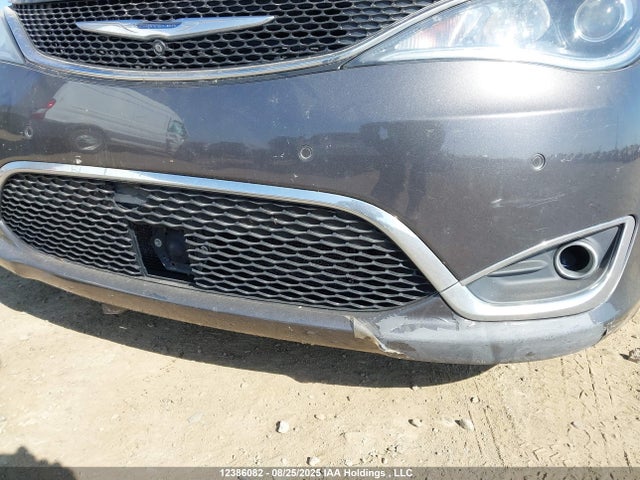 2C4RC1EG0HR545126 Chrysler Pacifica